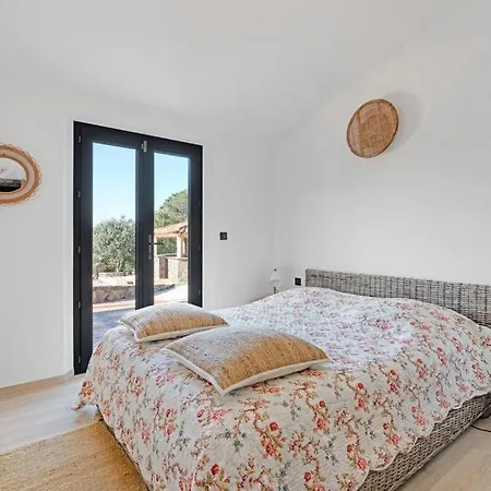 Luxueuse Vue Vignes Avec Piscine Et Terrain De Petanque 가신