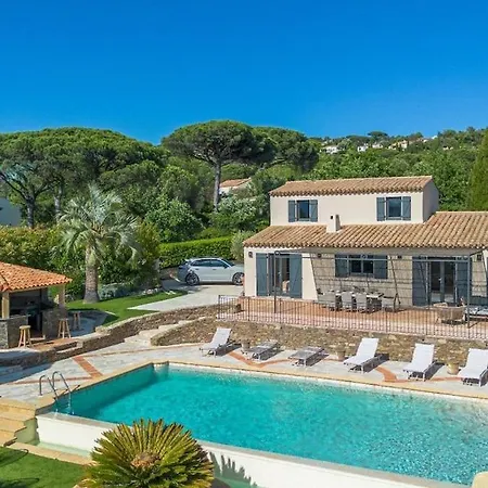 Luxueuse Vue Vignes Avec Piscine Et Terrain De Petanque 가신