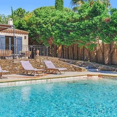 Luxueuse Vue Vignes Avec Piscine Et Terrain De Petanque Villa *