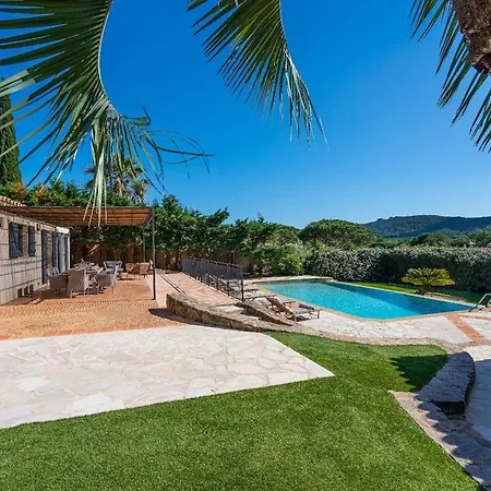 Luxueuse Vue Vignes Avec Piscine Et Terrain De Petanque גאסה